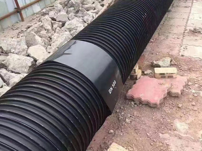 HDPE塑钢缠绕排水管