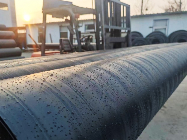 HDPE中空壁缠绕排水管