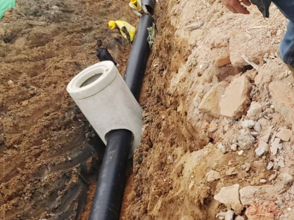 HDPE中空壁缠绕排水管